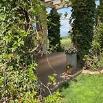 Mir - בגונג'ה נה גורנג'סקם