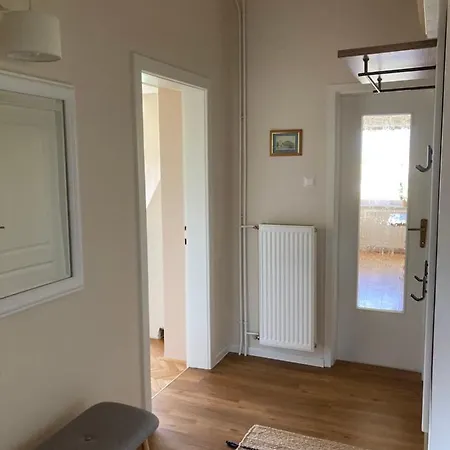 Mir - * Бегунье-на-Гореньскем