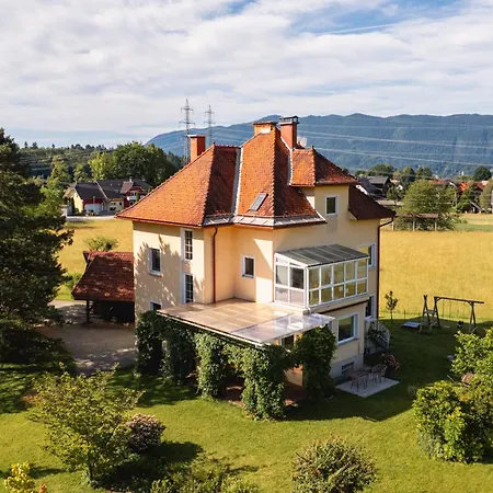 Apartment Mir -