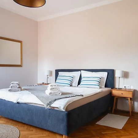 Mir - Apartment