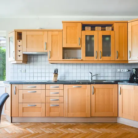 Apartment Mir -