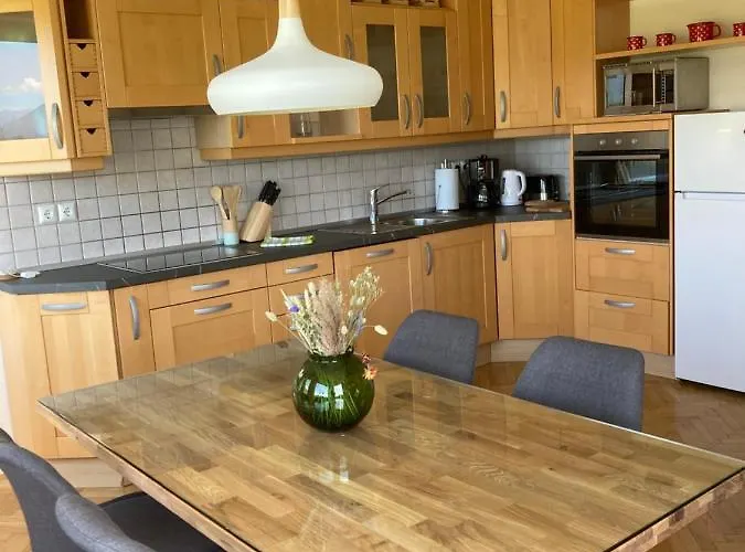 Mir - * בגונג'ה נה גורנג'סקם